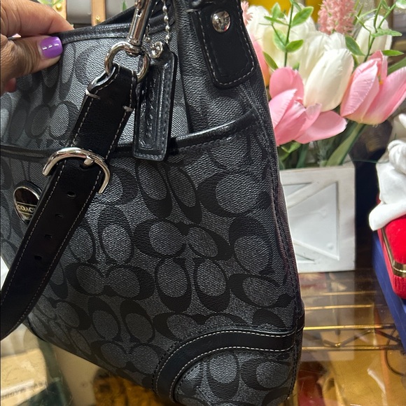 ❤️sOLD❤️Coach Black Monogram Shoulder Bag - Picture 5 of 6